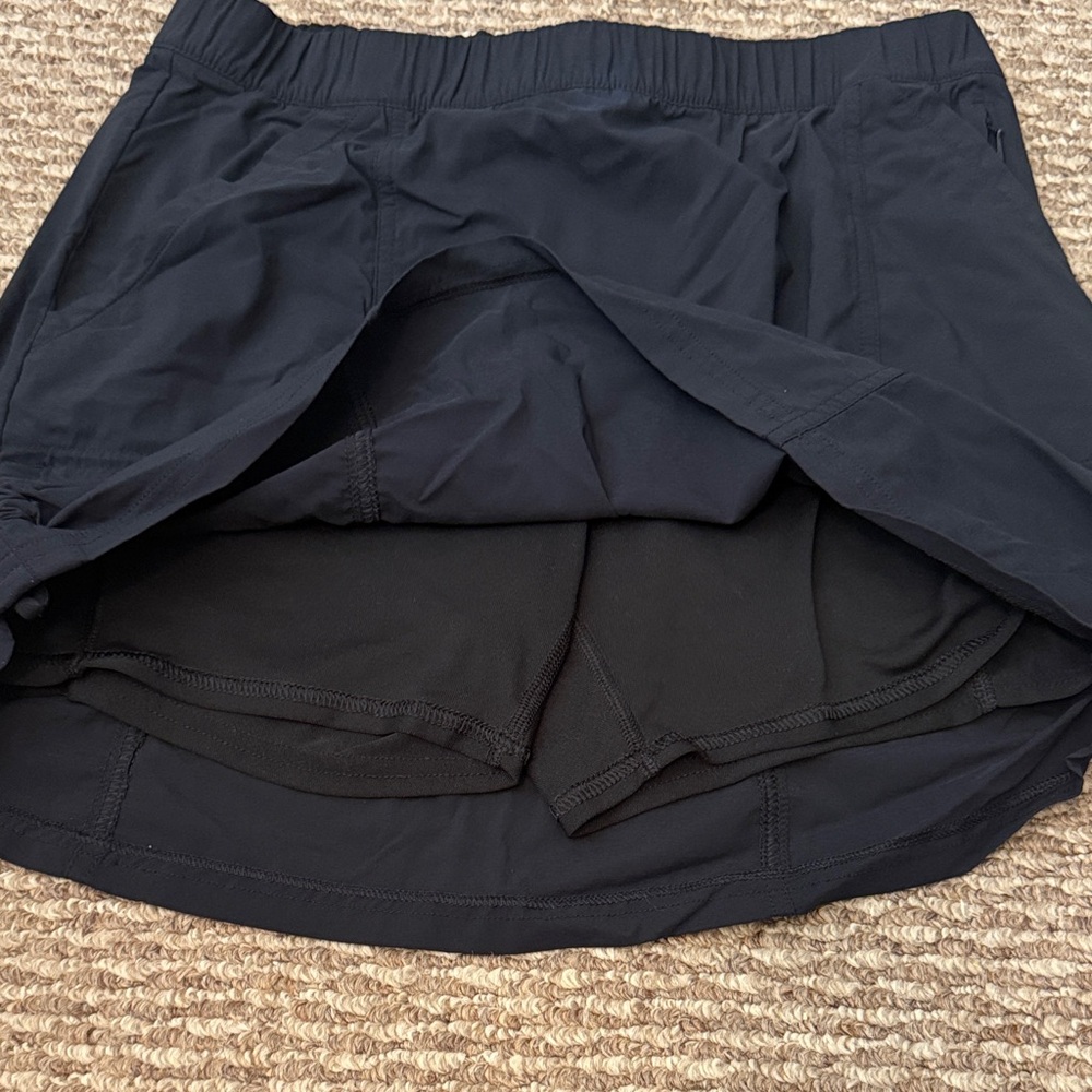 Prana Black Women's Skort - Women's Medium - Never Worn - Picture 3 of 8